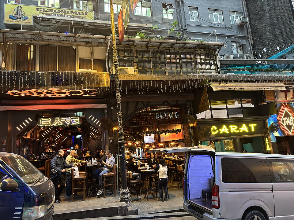 란콰이퐁 (Lan Kwai Fong) 여행 추천 - 로드트립
