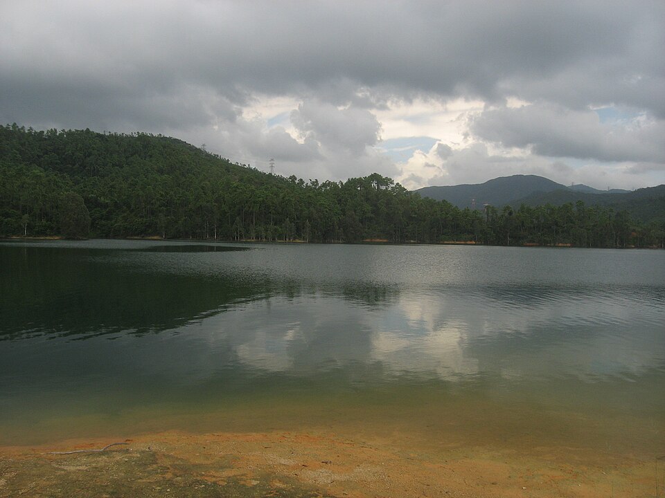 타이람충 저수지·천도호 (Tai Lam Chung Reservoir / Thousand-Island Lake) 여행 추천 - 로드트립