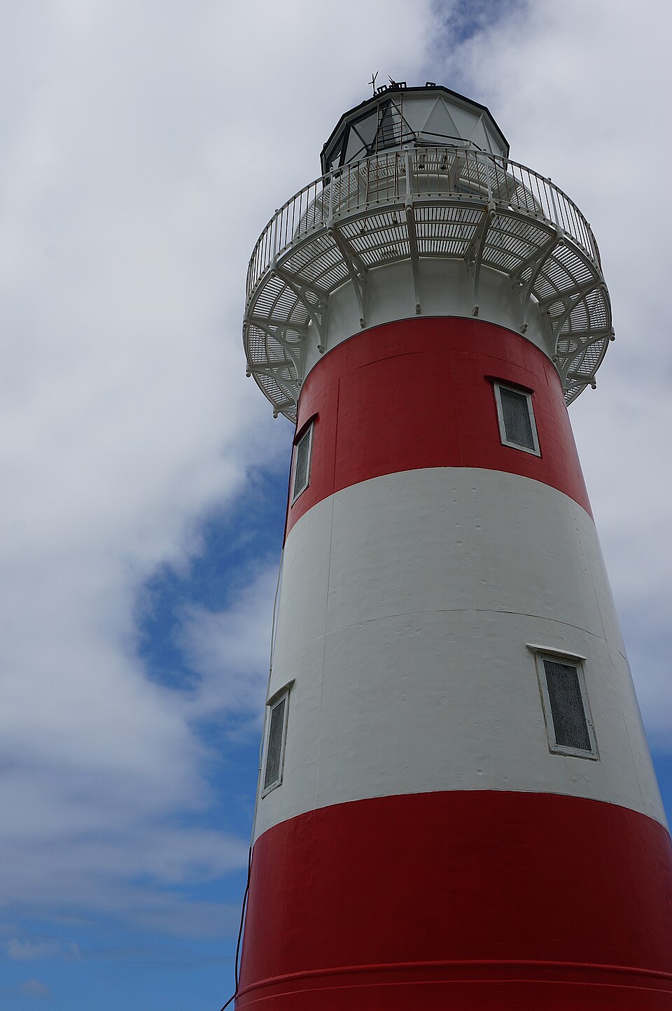 케이프 팰리서 등대 (Cape Palliser Lighthouse / Mātakitaki-a-Kupe) 여행 추천 - 로드트립