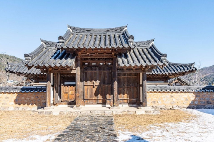 근암서원 여행 추천 - 메고지고