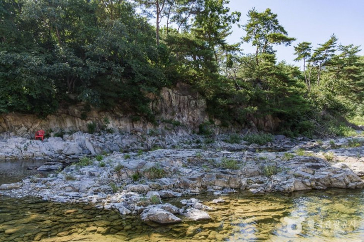 동막골 응회암 (한탄강 유네스코 세계지질공원) 여행 추천 - 메고지고
