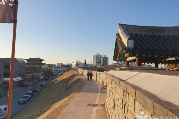만석거공원 여행 추천 - 메고지고