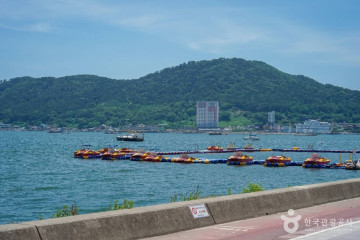 진해루 여행 추천 - 메고지고