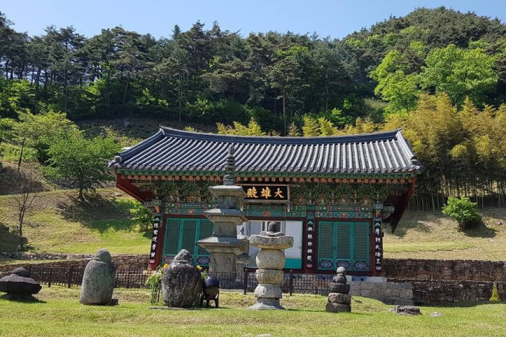 백장암 삼층석탑 여행 추천 - 메고지고