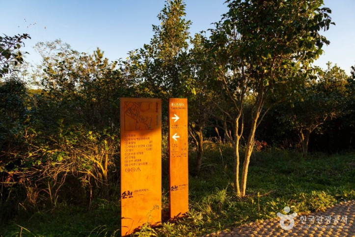 용산전망대 여행 추천 - 메고지고