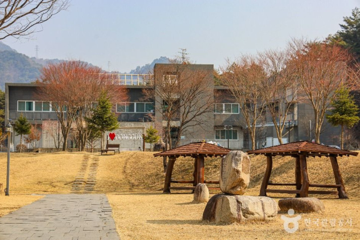 만해마을 여행 추천 - 메고지고