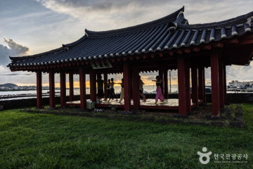 조천만세동산 여행 추천 - 메고지고
