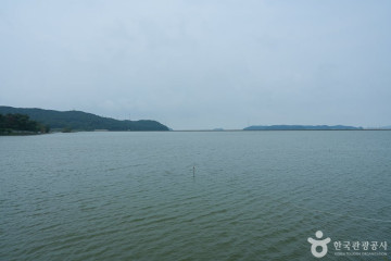 영뜰해변 여행 추천 - 메고지고
