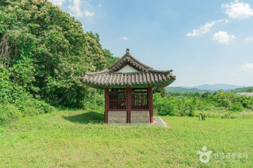 용연서원 여행 추천 - 메고지고