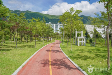 오봉산(양산) 여행 추천 - 메고지고