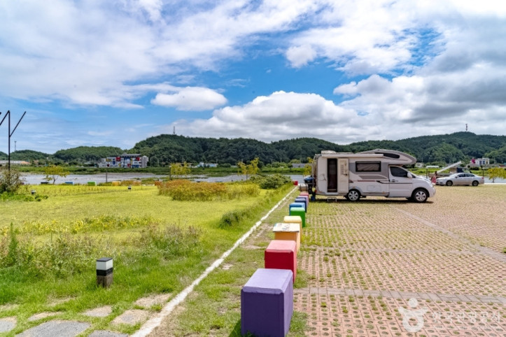 양양남대천체육공원 여행 추천 - 메고지고