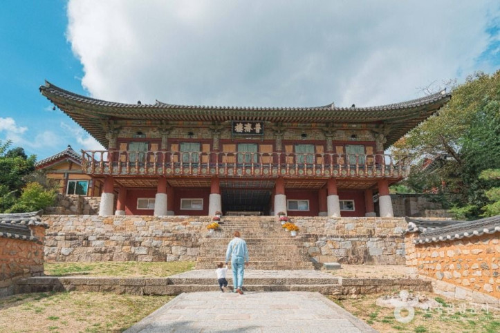 범어사(부산) 여행 추천 - 메고지고