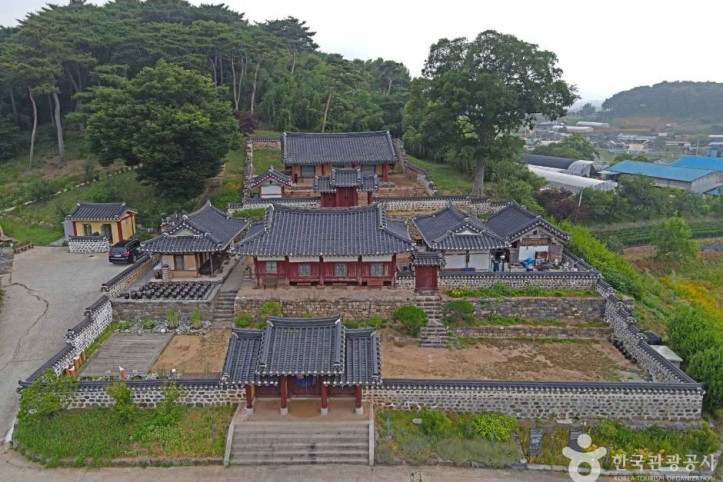 결성향교 여행 추천 - 메고지고