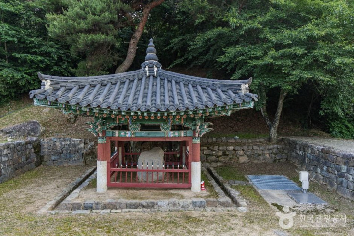 사천 흥사리 매향비 여행 추천 - 메고지고