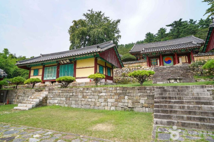 사천향교 여행 추천 - 메고지고
