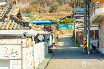 진안 꽃잔디동산 여행 추천 - 메고지고