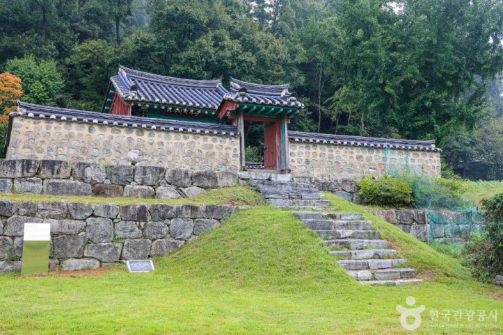 바우덕이사당 여행 추천 - 메고지고