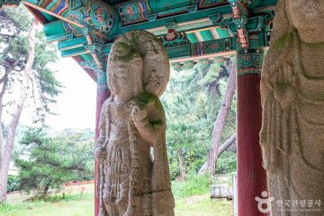 망월사(경주) 여행 추천 - 메고지고