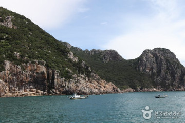홍도 등대 여행 추천 - 메고지고