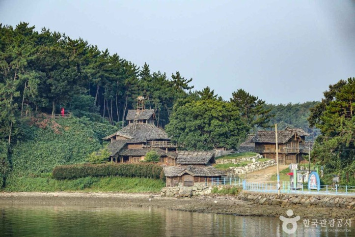 해양드라마세트장 ( 촬영지 해양드라마세트장) 여행 추천 - 메고지고