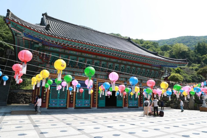 수암사(의령) 여행 추천 - 메고지고
