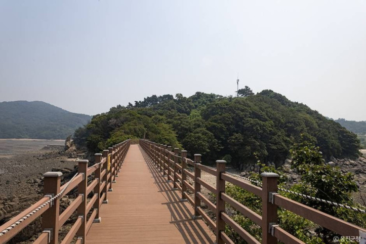 자월도 여행 추천 - 메고지고