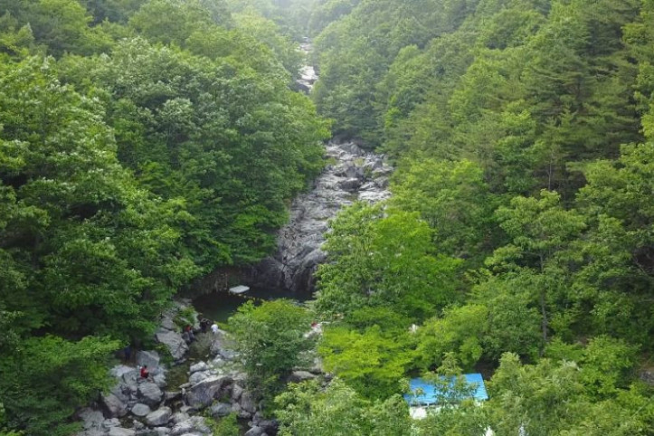 백운동계곡(산청) 여행 추천 - 메고지고