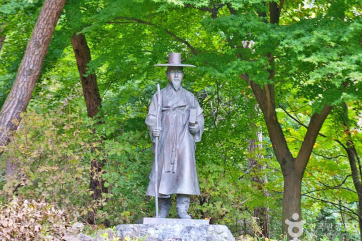 진천 배티 성지 여행 추천 - 메고지고