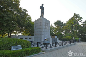제물포고등학교 강당 여행 추천 - 메고지고