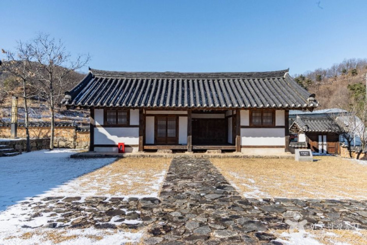 근암서원 여행 추천 - 메고지고