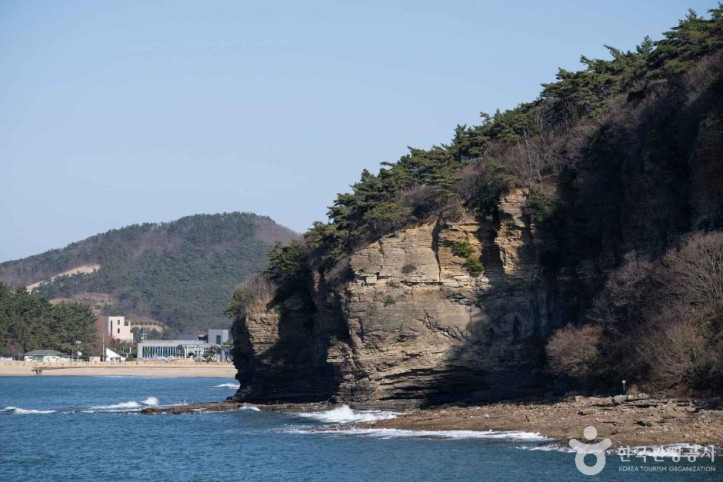 채석강 (전북 서해안 국가지질공원) 여행 추천 - 메고지고