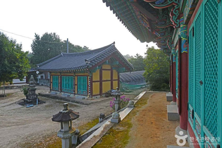 연화사(남원) 여행 추천 - 메고지고