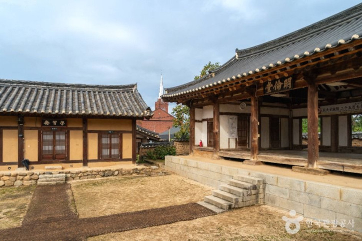 의성향교 여행 추천 - 메고지고