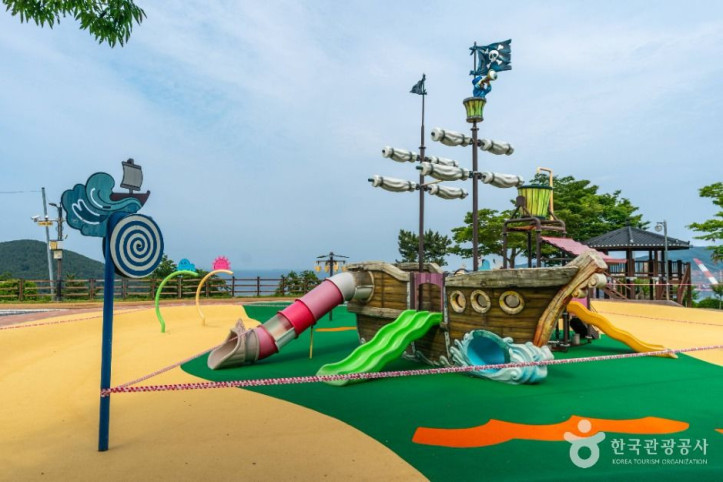 옥포중앙공원 여행 추천 - 메고지고