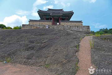 해남 명량대첩비 여행 추천 - 메고지고