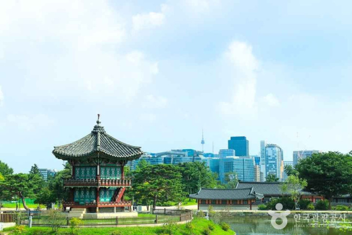 경복궁 여행 추천 - 메고지고