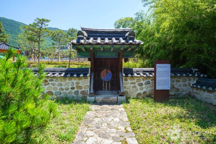 진주강씨모열각 여행 추천 - 메고지고