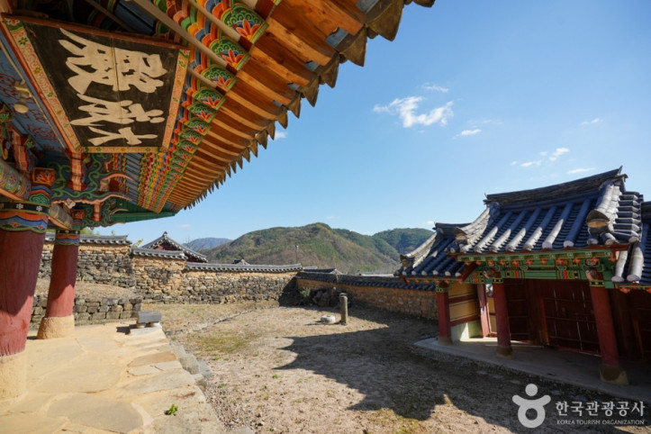 삼가향교 여행 추천 - 메고지고
