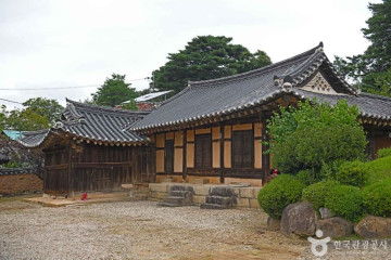 고성 제3기 현무암 (강원평화지역 국가지질공원) 여행 추천 - 메고지고