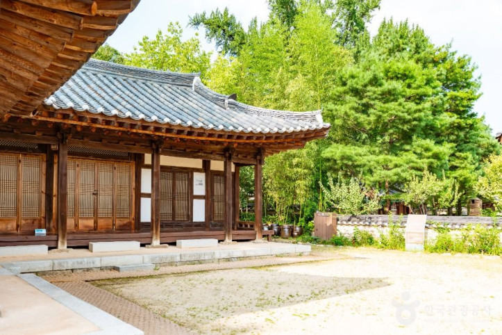 장현식고택 여행 추천 - 메고지고
