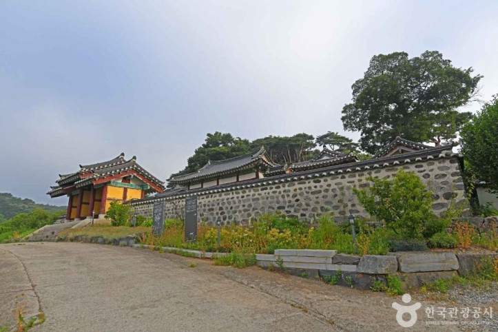 결성향교 여행 추천 - 메고지고