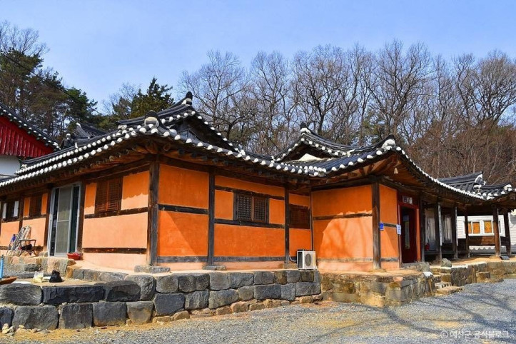 화암사(예산) 여행 추천 - 메고지고