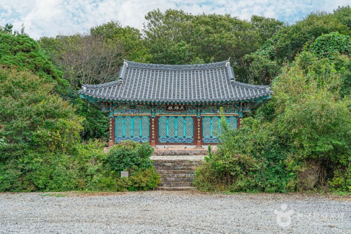 용화사(고창) 여행 추천 - 메고지고