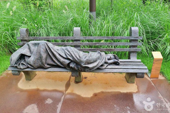 서소문역사공원 여행 추천 - 메고지고