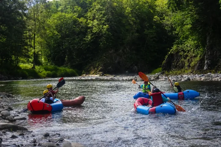 Packraft 여행 추천 - 메고지고