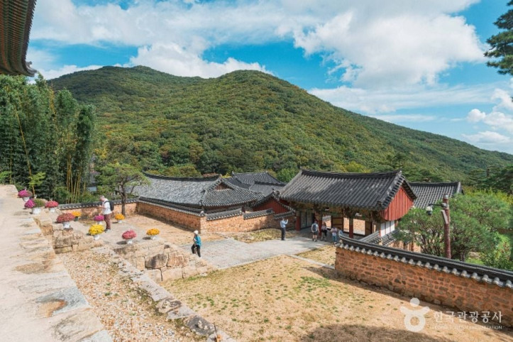 범어사(부산) 여행 추천 - 메고지고