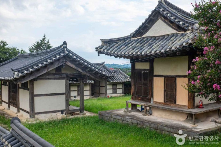 덕암서원(성주) 여행 추천 - 메고지고