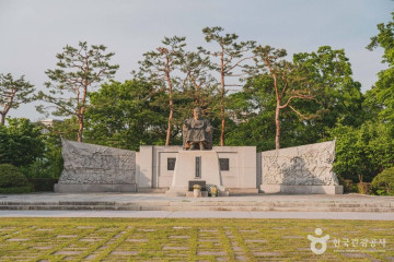 안중근의사 동상 여행 추천 - 메고지고