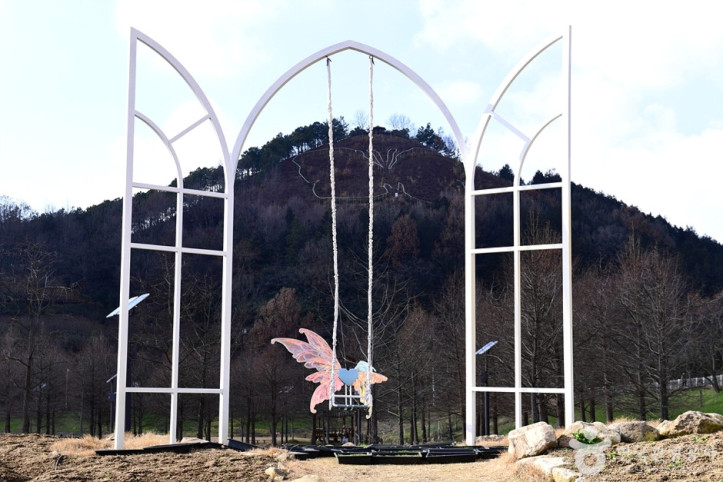 함평천수변공원 여행 추천 - 메고지고