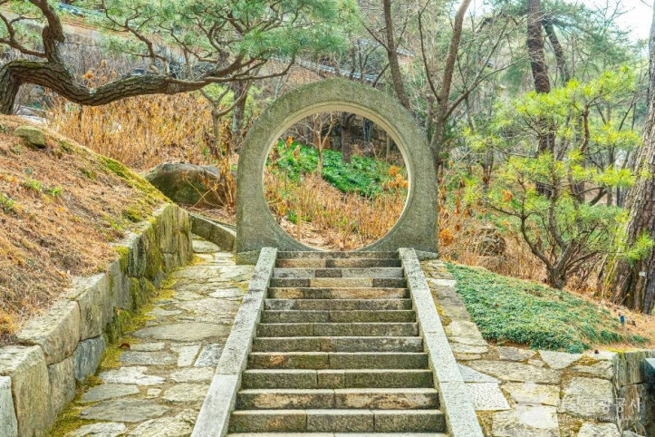 통도사 자장암 여행 추천 - 메고지고
